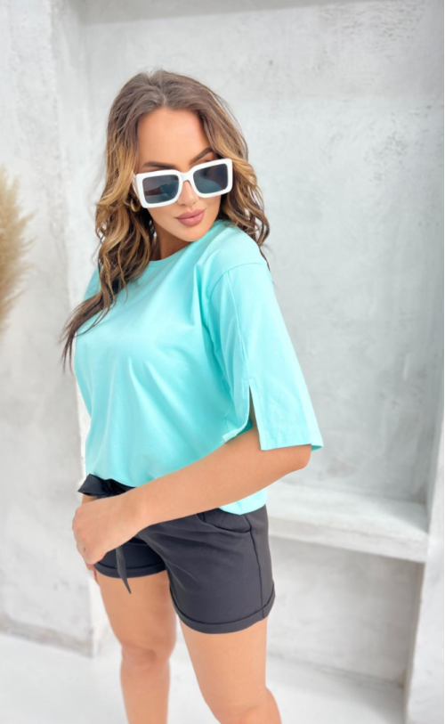 T-shirt with a slit on the sleeve 1007 Blue