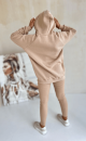 Insulated sweatshirt with hood 006 Beige