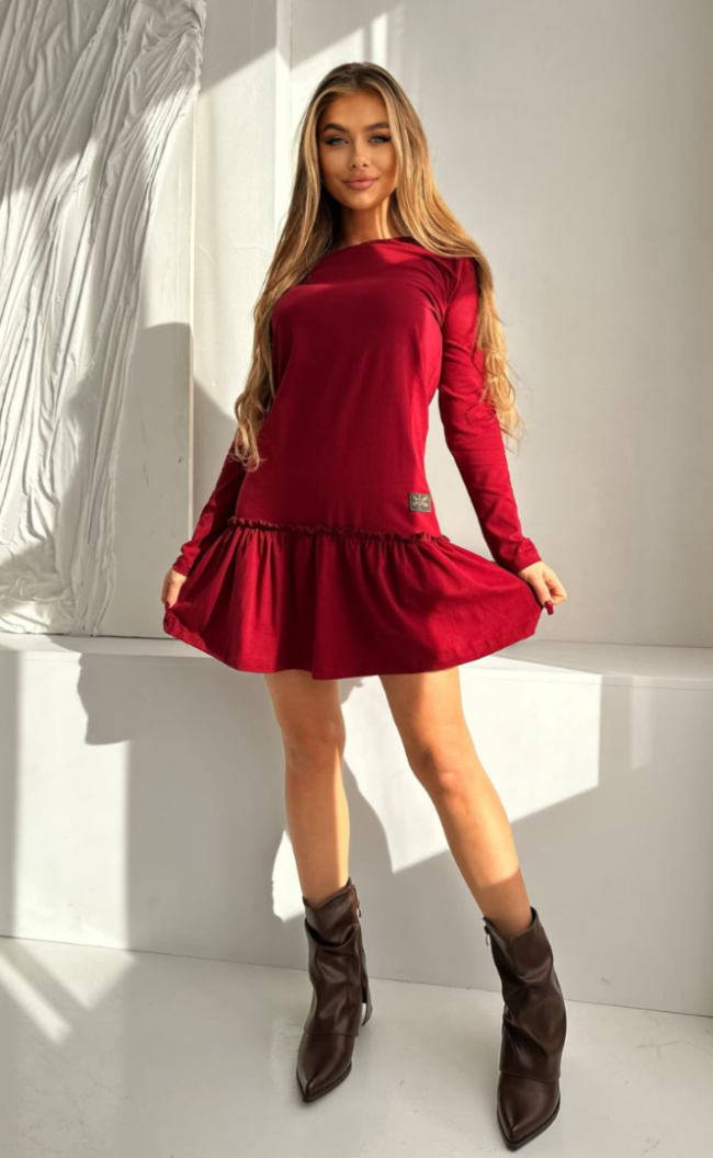 Sukienka z falbanką TK 890 Bordo